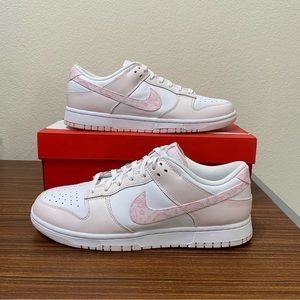 Nike Dunk Low Soft Pink Paisley FD1449-100 Women’s Size 12 / Men's Size 10.5.